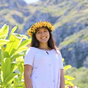 Meet your Posher, Mia